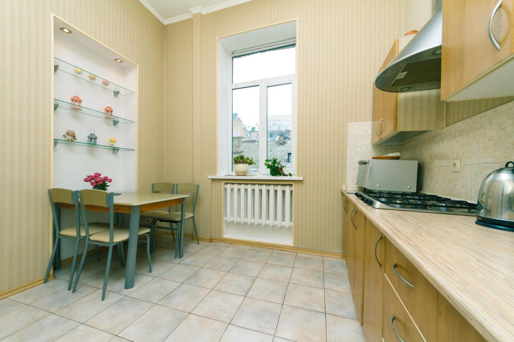 Apartment Baseina Khreschatyk 키예프 외부 사진