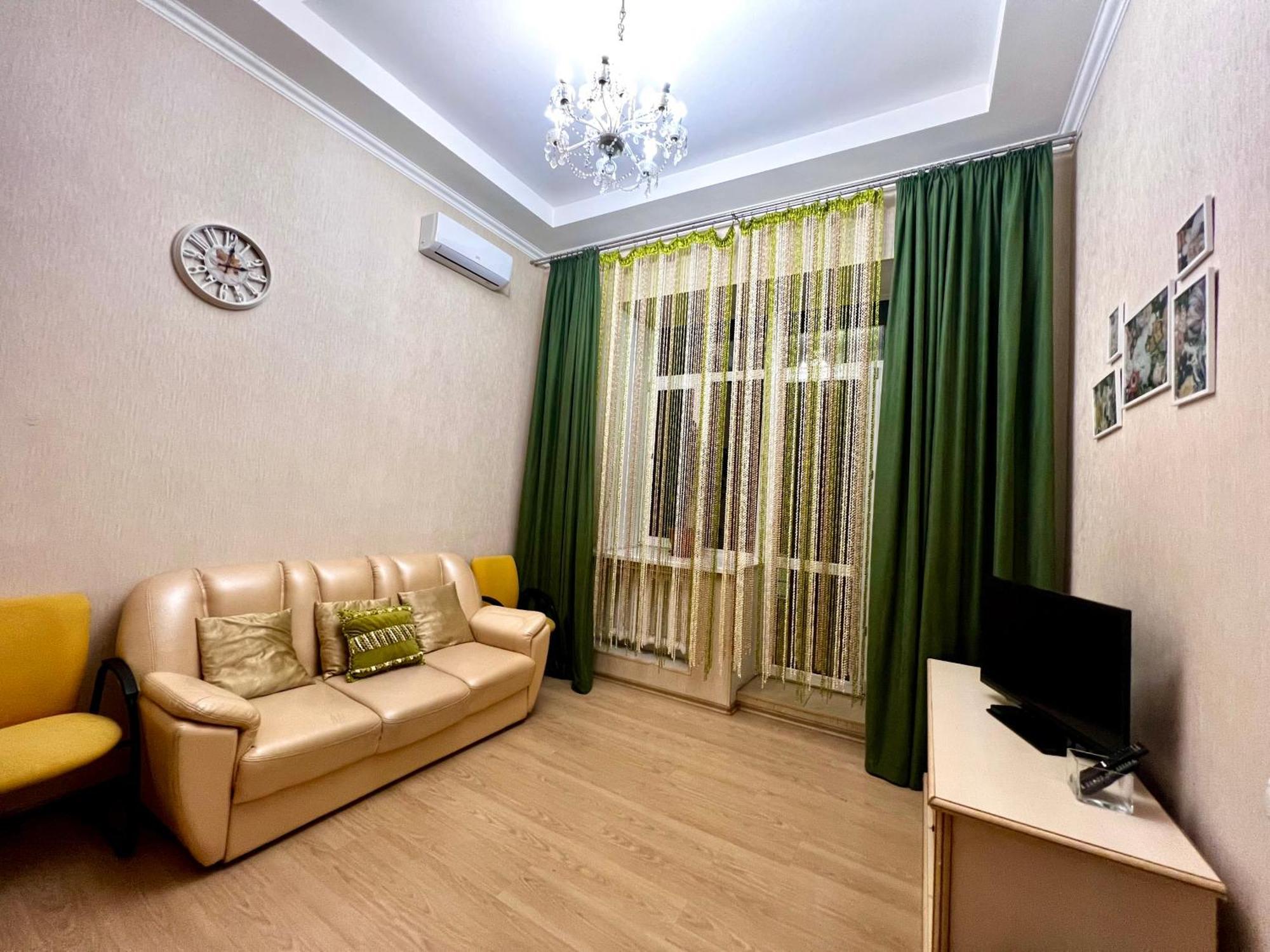 Apartment Baseina Khreschatyk 키예프 외부 사진